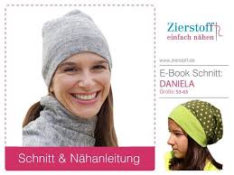 Es eignet sich für dehnbare stoffe (jersey), für webware oder andere nicht dehnbare materialien gibt es ein eigenes schnittmuster. Beanie Slouch Beanie Mit Pattarina Zuschnitt Zierstoff Einfach Nahen