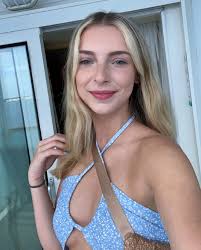 Baylee Stuart (@baylee.stuart) • Fotos y videos de Instagram