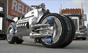 Weird And Wacky Vehicles Of The New Millennium Dodge Tomahawk If Batman Were Real He D Be Riding A Dodge T Concept Motorcycles Concept Cars Cool Motorcycles