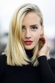 Frisuren mit pony 2020 blonde frau. Frisuren Halblang 2015 Fur Damen 30 Der Trendigsten Stylings