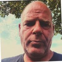 400+ profilů „Erps“