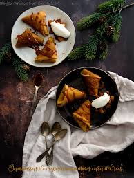 Samoussas De Crepes Aux Pommes A La Cannelle Et Caramel Beure Sale Crepe Aux Pommes Pomme Alimentation