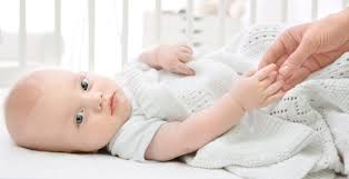 Entre 3 et 6 ans, il est tout à fait normal que votre enfant redoute le moment du coucher. Troubles Du Sommeil Chez Bebe Ce Qu Il Faut Savoir Autour De Bebe Conseils