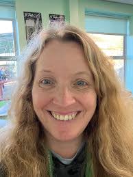 Hi, I'm Sandra, Im 52 and live in Wiltshire! I have read lots