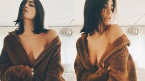 Se grabó con un vestido negro y muy escotado que deja ver su espléndida figura. Lali Esposito Incendio Instagram Con Sus Fotos Hot Siempre Sexy Nunca Insexy Ciudad Magazine