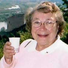 Linda Carpino's Instagram, Twitter & Facebook