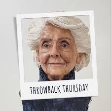 THROWBACK THURSDAY // Do you remember this amazing tutorial we featured in  our February 2023 edition? Gosh was that really two years ago!!!! This  amazng bust was created by the uber