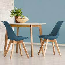 Vous pouvez associer votre table à manger scandinave à des chaises du même style comme la chaise diva ou encore la chaise ray. Chaises Scandinaves Bleu Canard Pas Cher Id Market
