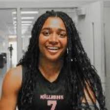 Lyla Walters's Instagram, Twitter & Facebook