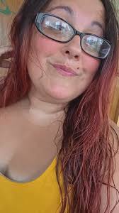 Hello everyone! 😁I'm new to the area and wanted to reach out and let you  know I'm a photographer and would love to connect and get some sessions  going in this area.