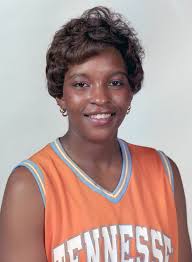 Daedra Charles, 49, Hall of Fame Center for Tennessee, Dies