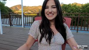 Real Teens - PAWG Aubree Valentine Gets Her Pussy Stretched - XNXX.COM