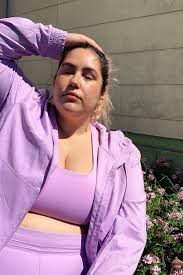 Sitting still, inside, with your shoes and jacket off at 64f will have you feeling cold within a few minutes. 20 Products For Anyone Who Is Hot Outside But Also Cold Inside