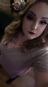 Dominique Beverly's Instagram, Twitter & Facebook