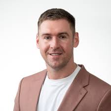 Léo Wilkinson (he/him)