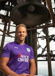 The team from the northern netherlands debut their 2015/16 away kit from robey the now collectible fc groningen 15/16 robey away shirt uses a classic polo collared football kit … New Fc Groningen Kit 2020 21 Puma Unveil New Home Away Shirts As Arjen Robben Announces Comeback Football Kit News