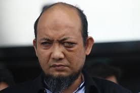 Komnas ham minta pertanyaan soal penyiraman novel rekayasa atau tidak untuk dihentikan. Novel Baswedan Dipolisikan Soal Rekayasa Teror Air Keras Okezone Nasional