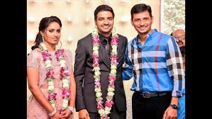 Sathish Sindhu Wedding Ceremony Vijay Sethupathi Sivakarthikeyan Others Attend Event Filmibeat Check out the list of all vijay sethupathi movies along with photos, videos, biography and birthday.