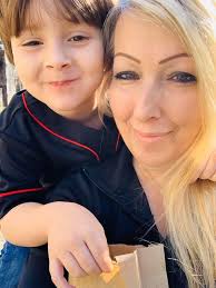 Tammy Renia Smith died Wednesday, May 27, 2020 at Merit Health River Region  Medical Center. She was 49. She worked as the county secretary for Farm  Bureau Insurance for several years. She