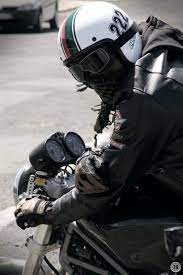 Like The Look Can T Get Cooler Than An Open Faced Helmet With Dark Goggles And Leather Cafe Racer Motorcycle Cafe Racer Bikes Vintage Cafe Racer