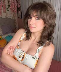 Kaitlin Witcher - Free pics, galleries & more at Babepedia