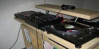 Dj booth build diy cool booth for less than 150$. Affordable Diy Dj Booth With Ikea Parts Adsr