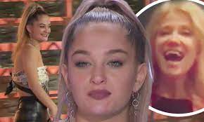 Claudia Conway 16 Auditions For American Idol In New Promos For Abc Singing Competition Show Daily Mail Online