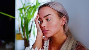 Hele serien glöd sophie elise er skjønnhetsprodukter nøye utviklet mellom elle basic og sophie elise. Sophie Elise Har Fatt 3200 Gullbarbie Nominasjoner Minmote