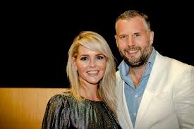 Browse many metrics like follower, followings. Dancing With The Stars Wordt Met Half Uur Ingekort Show Ad Nl