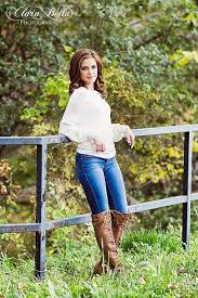 Beautiful Senior Savannah Senior Girls Photography Poses Women