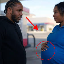 Kendrick Lamar took a special interest in a pregnant Black female employee  at a gas station. The creator of 'Not Like Us' couldn't take his eyes off  her, so instead of leaving
