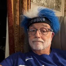 Sports Reporting and Player Contracts in Baseball