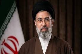تصاویر قدیمی از سینه‌زنی آیت‌الله سیدمجتبی خامنه ای | ویدئو