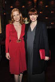 Jessica chastain jokes that she's 'f**king sick' of getting mixed up with bryce dallas howard by paige gawley‍ 5:39 am pdt, june 25, 2021 this video is unavailable because we were unable to load. Watch Bryce Dallas Howard Sing About How She Is Not Jessica Chastain Time