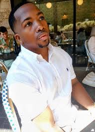 Corey Simmons's Instagram, Twitter & Facebook