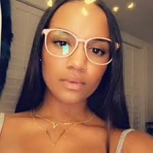 Vicky Smith (smithvicky)