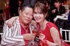 2 731 318 tykkäystä · 363 459 puhuu tästä. Sao Viá»‡t 3 11 Tá»· Phu Hoang Kiá»u Báº¥t Ngá» Cong Khai Ly Do Bá» Ngá»c Trinh