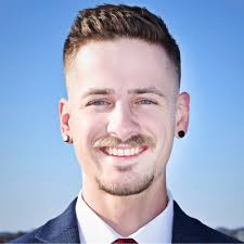 Sad to have missed FreightWaves F3 this year, but pumped to see that Kris  Forrest crushed the GenLogs demo and was named 𝗕𝗲𝘀𝘁 𝗶𝗻 𝗦𝗵𝗼𝘄!  Looking at our product roadmap, next year's