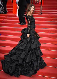 Emily Ratajkowski Is Wearing See Through Lace Pants At Cannes Like Only She Can Black Wedding Dresses Fancy Gowns Emily Ratajkowski Cannes