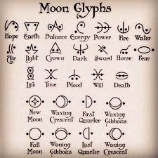Luna Wurde Auf Dem Zunehmenden Halbmond Geboren Also Mochte Ich Ihr Dieses Tattoo Besorgen Glyphen Symbole Und Ihre Bedeutung Hippie Symbole