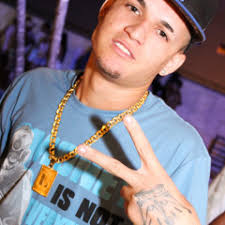 Stream Patrick Rosa Fernandes music