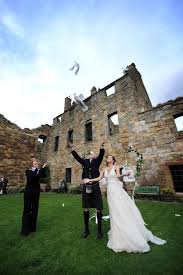 Real Weddings Reisha And Scott S Destination Wedding In Scotland Destination Wedding Scotland Wedding Outlander Wedding Dress
