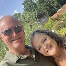 Bobby Eiland's Instagram, Twitter & Facebook