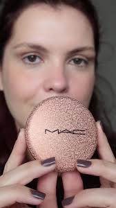 Bronzer em Pó Sunstruck Radiant Light Rosy @ MAC Cosmetics Brasil
