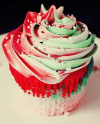 Pin By Amy Wilson On Just Enjoy Ideal Food 3 Pink Desserts Colorful Cupcakes Cupcake Cakes