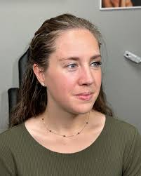 Today I completed my 1:1 Advanced makeup artistry lesson 🎨 @theglamlabindy  is an amazing makeup artist and had a lot of knowledge to share with me  specifically about bridal makeup. 💄 Nicole's