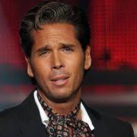 Roberto palazuelos badeaux (born january 31, 1967 in acapulco, guerrero), better known as roberto palazuelos (spanish pronunciation: Roberto Palazuelos Net Worth Age Height Weight Measurements Bio