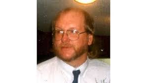 Michael Earnest's Instagram, Twitter & Facebook