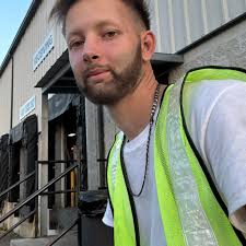 How to build a 6th order box for 2 WDX 15s subwoofers with limited space?