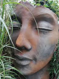 Gesicht Mann Frau Rostoptik Gartenskulptur Beton Portrait Pflanzkübel, vogeltränken oder gartenskulpturen werden aus dem vielseitigen baustoff gefertigt.